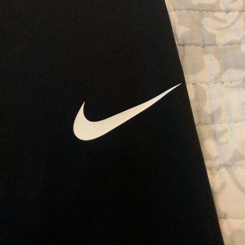 Nike Pro Leggings - image 4